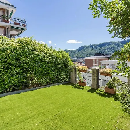 Apartment Garden Vista