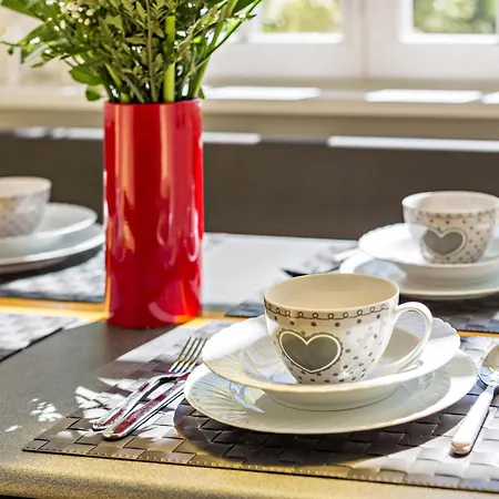 Apartment Garden Vista Como